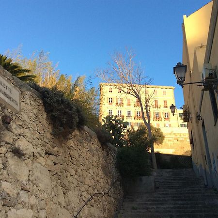 Old Castle S. Croce Villa Cagliari Esterno foto