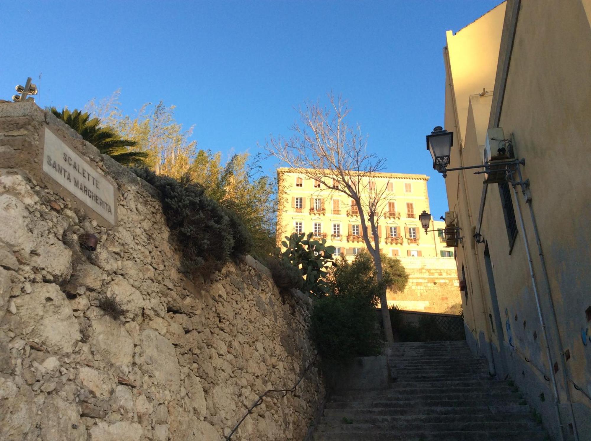 Old Castle S. Croce Villa Cagliari Esterno foto